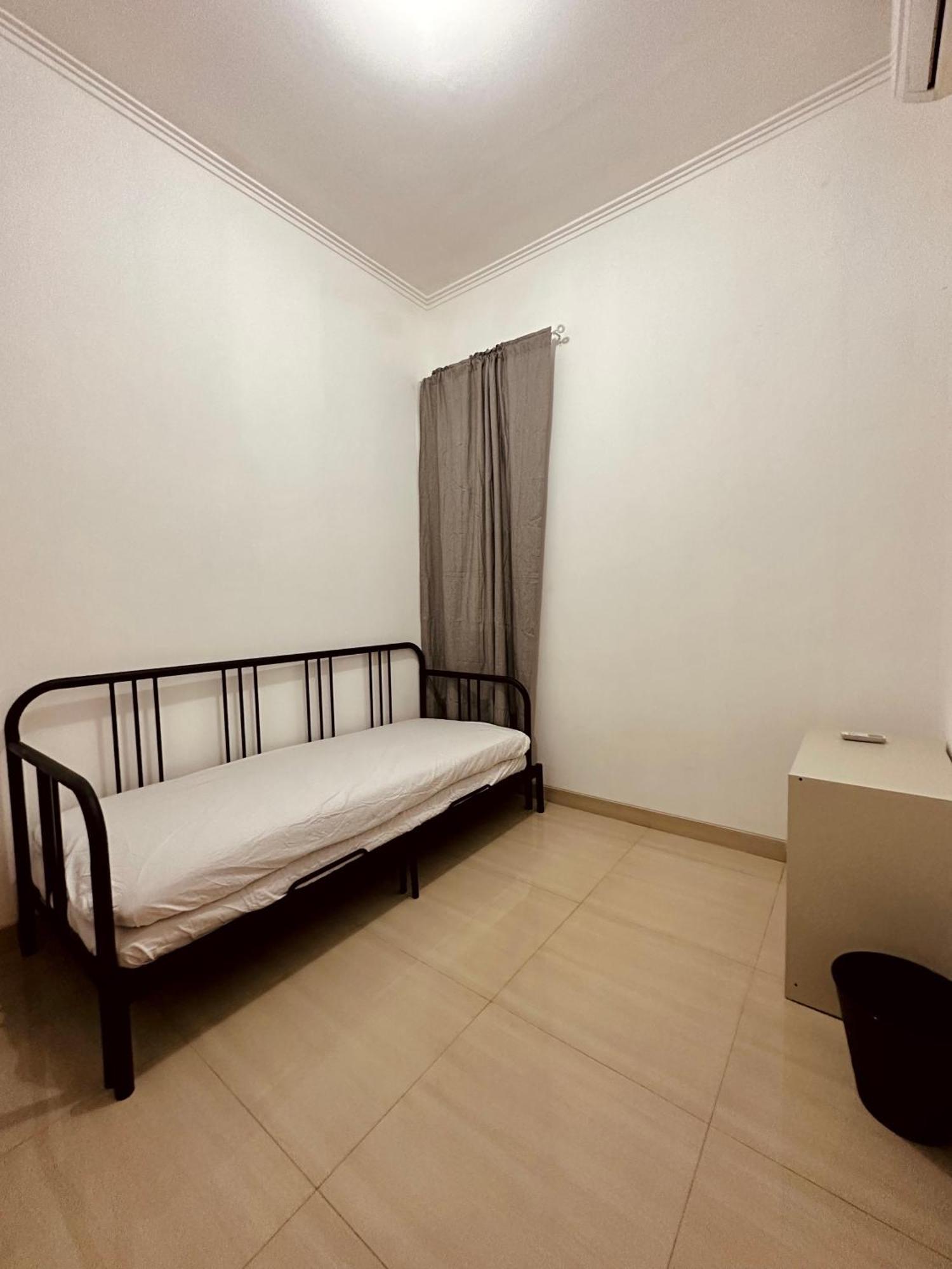 4-Bedroom Home In South Jakarta Nuansa Swadarma Residence By Le Ciel Hospitality Exterior photo